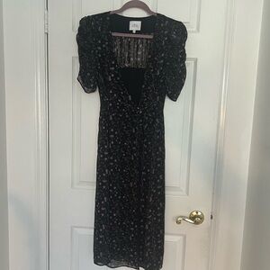 J.O.A. Black Floral Midi Sheet Puff Sleeve Wrap Dress